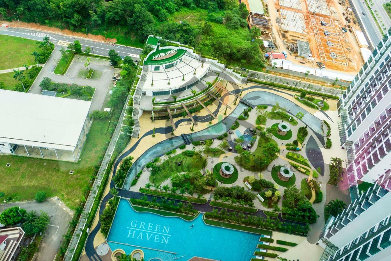 Nn Famille Guest House Пасир-Гуданг Экстерьер фото